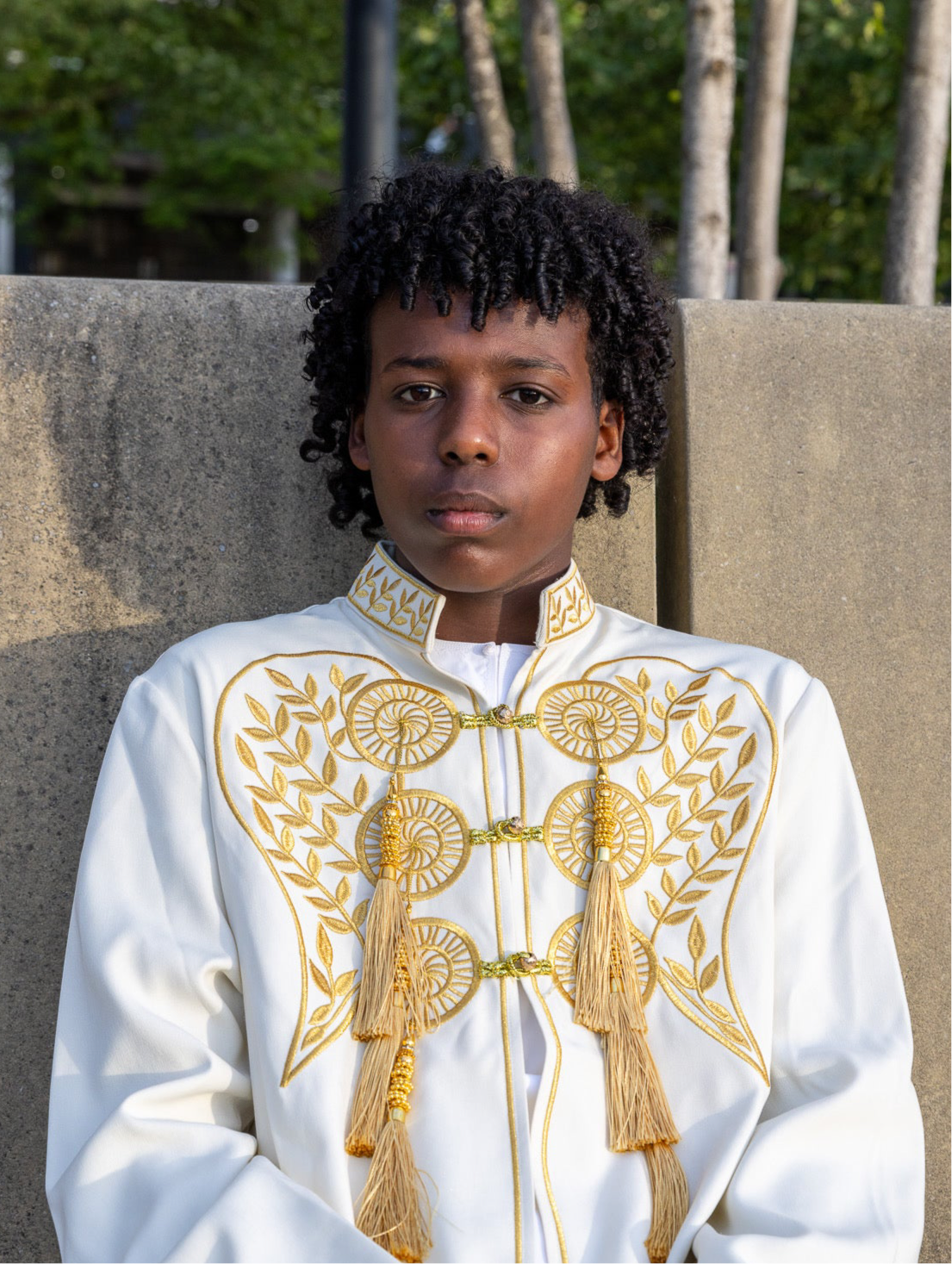Off-White/Gold Somali Jouke